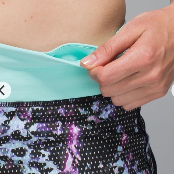 Lululemon Run: Speed Short *4-way stretch Size 6 Floral Sport Tranquil B… - Picture 4 of 11